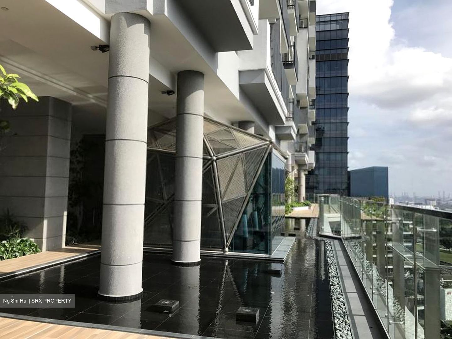 J Gateway (D22), Condominium #608033991